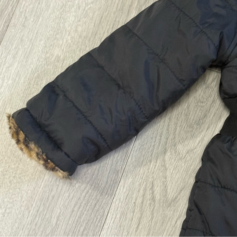 DKNY Black Puffer Reversible Jacket with Leopard Lining - Picture 7 of 12